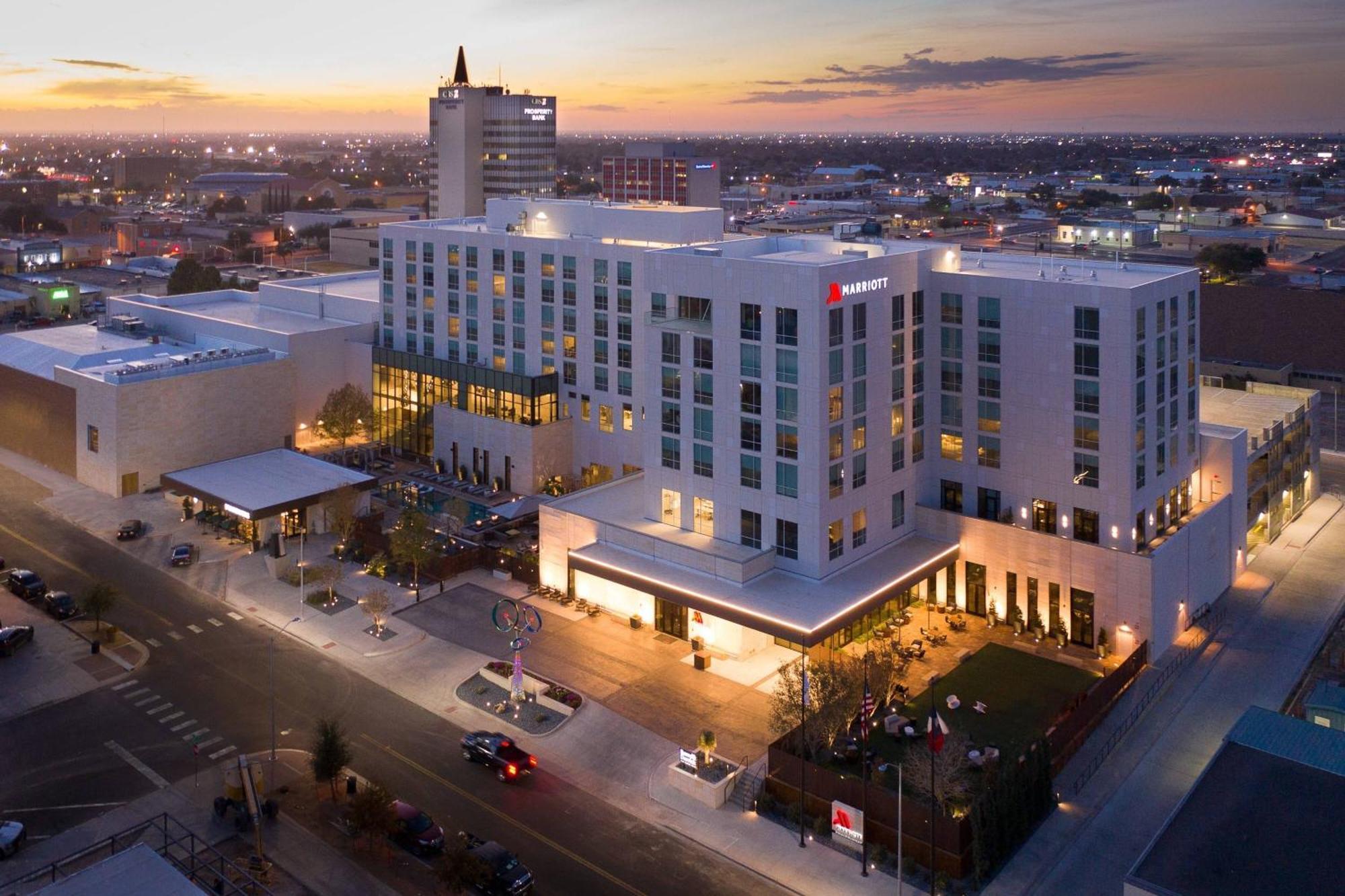 Odessa Marriott Hotel & Conference Center Exterior photo