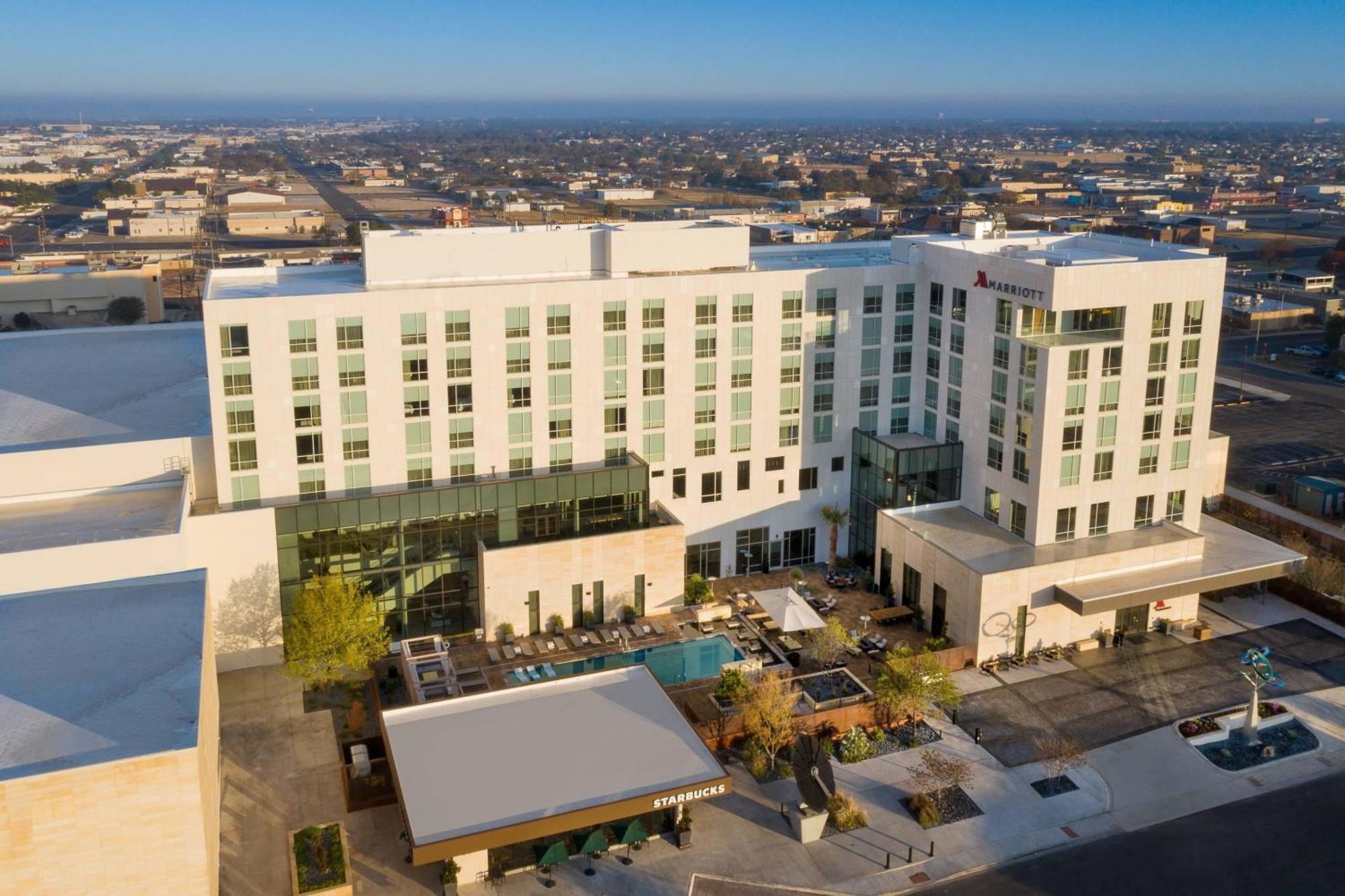 Odessa Marriott Hotel & Conference Center Exterior photo